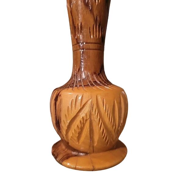Gorgeous 6” Vintage Carved Hand Made Turned Burl Wood Bud Vase - Picture 8 of 12